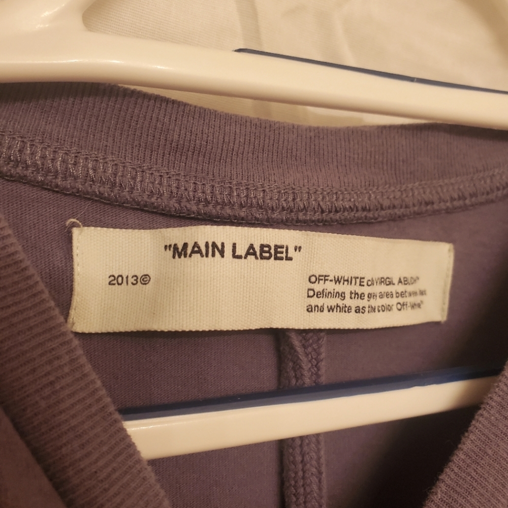 Off white t shirt